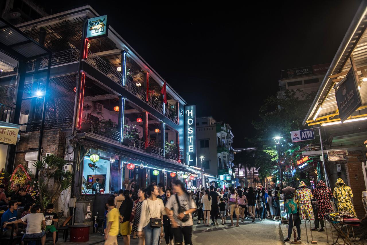 Vietnam Backpacker Hostels - Hué Eksteriør billede