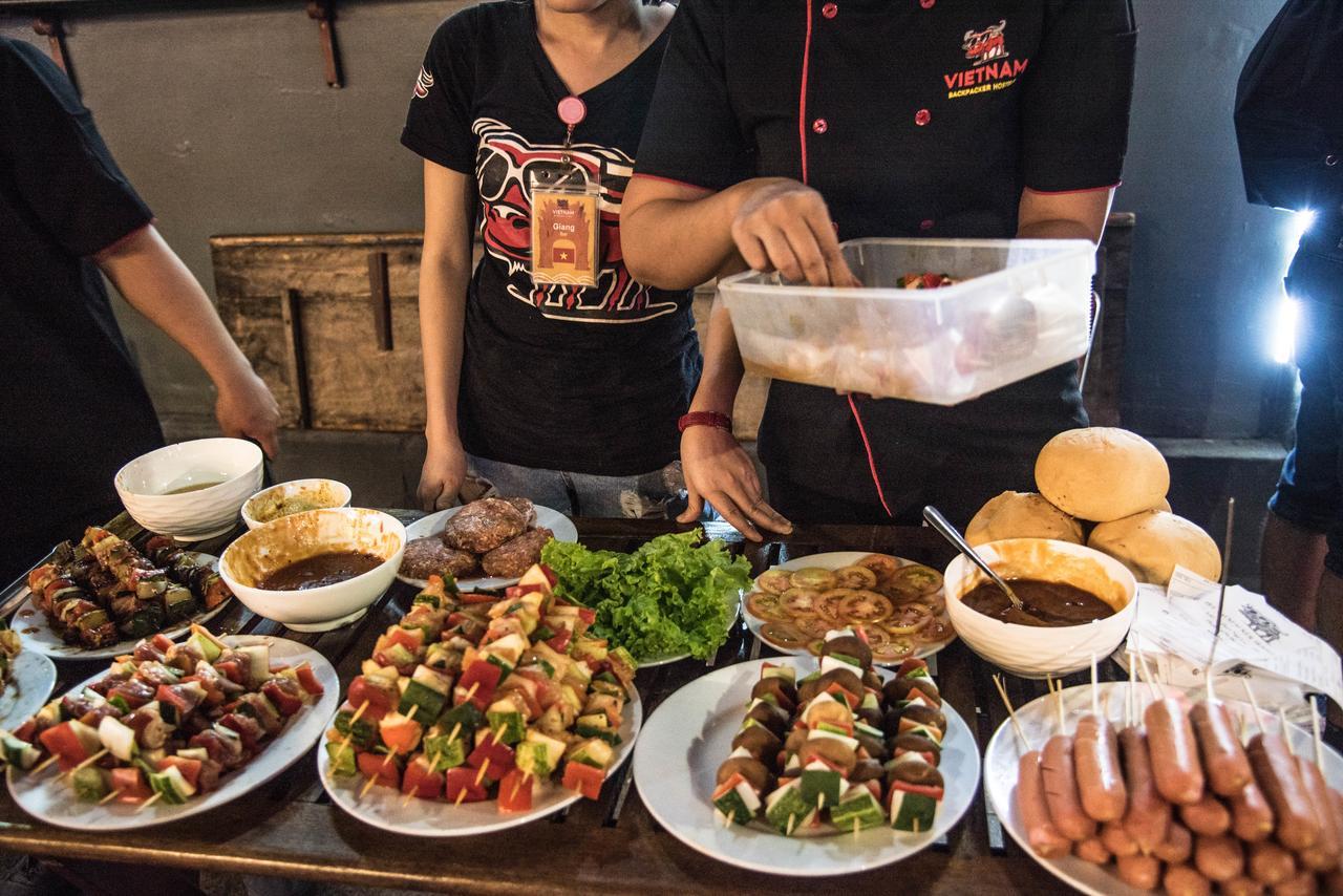 Vietnam Backpacker Hostels - Hué Eksteriør billede