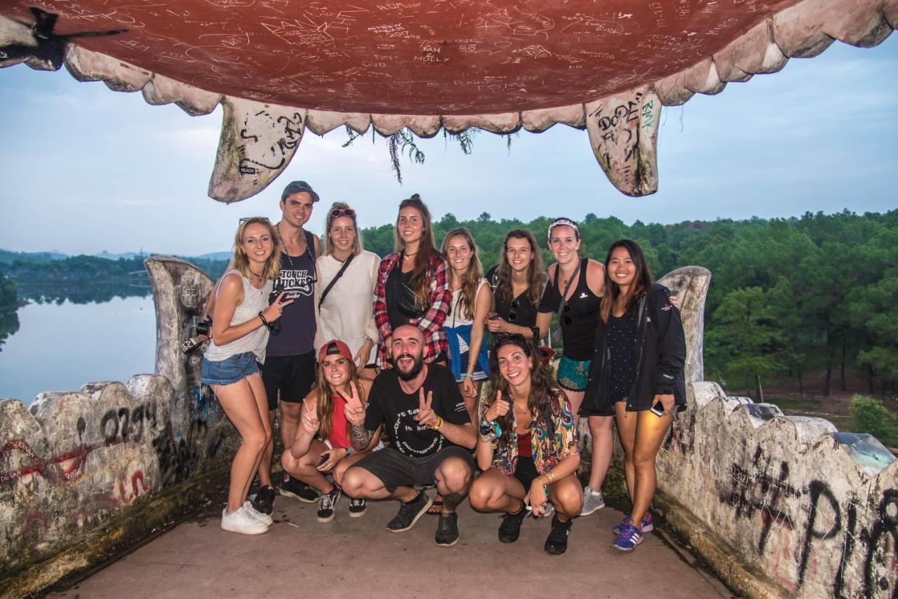 Vietnam Backpacker Hostels - Hué Eksteriør billede