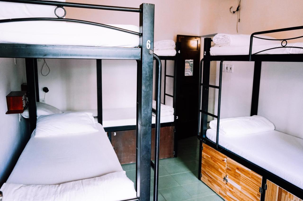Vietnam Backpacker Hostels - Hué Eksteriør billede